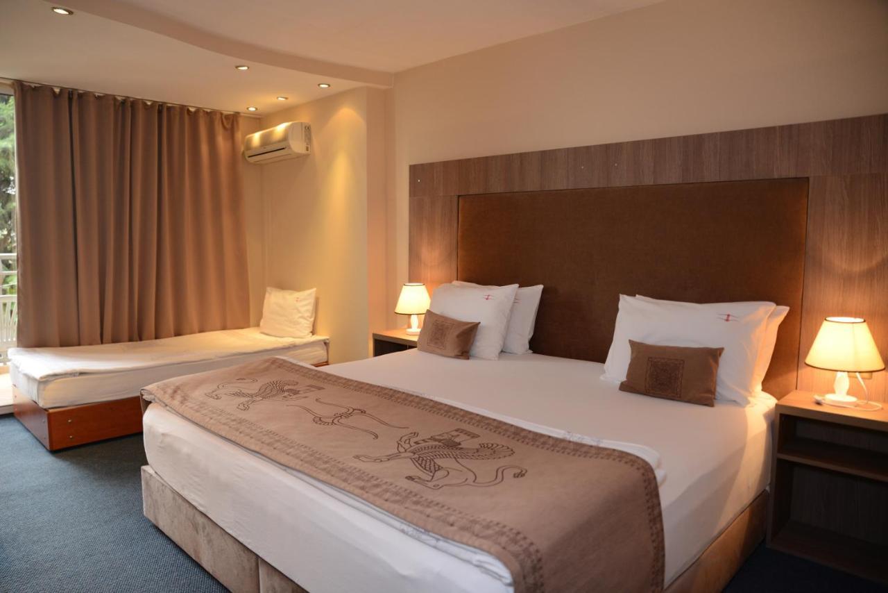Bona Vita Hotel Golden Sands Exterior foto