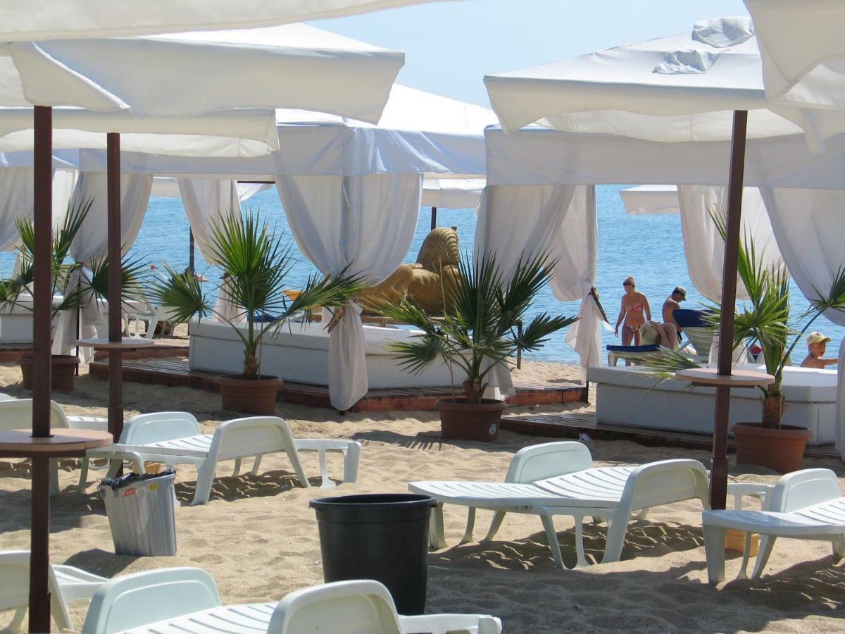 Bona Vita Hotel Golden Sands Exterior foto